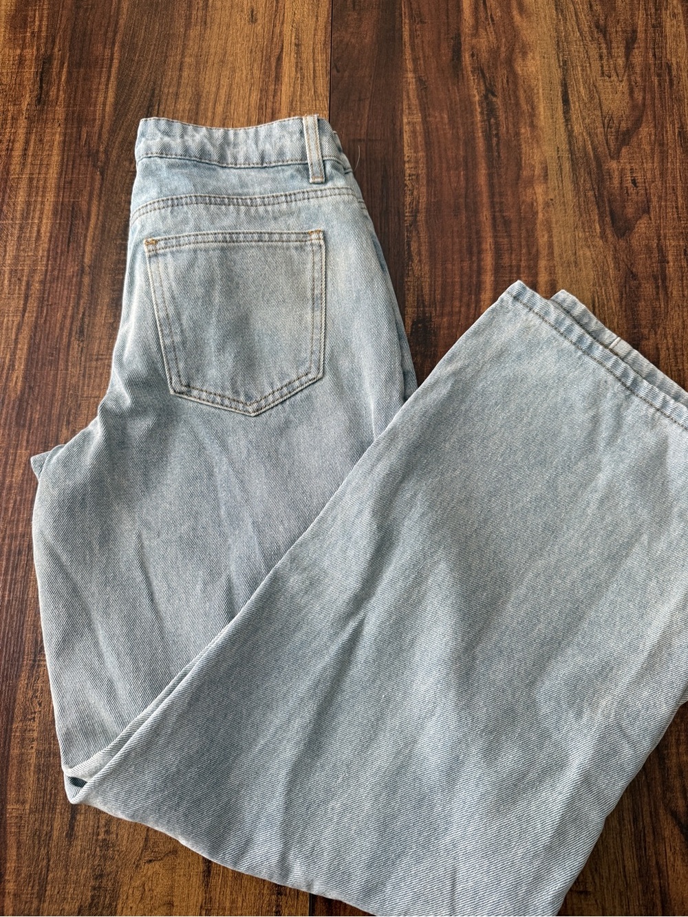 Edikted Pale Blue Wide-Leg Jeans